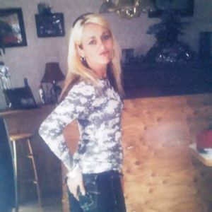 Meet your Posher, Dawnica